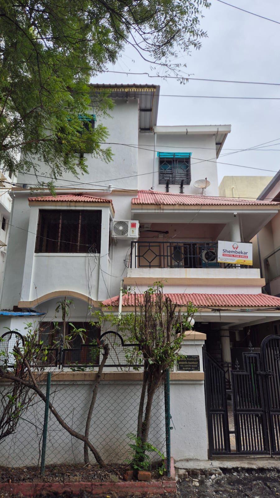 Laxmi Nagar Hostel